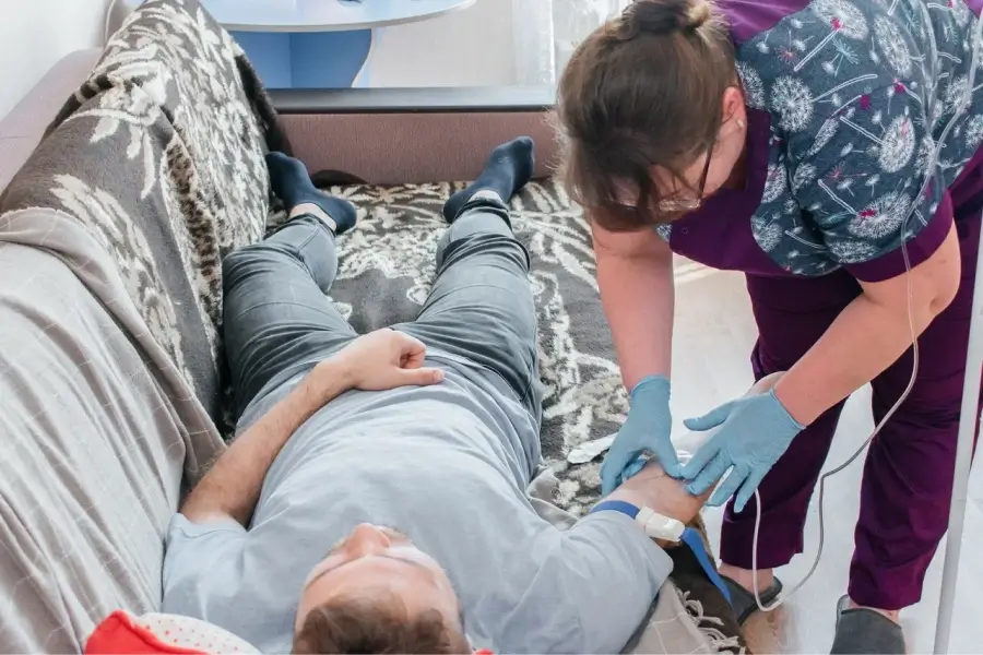 Срочный вывод из запоя в Балтийске: быстро, недорого